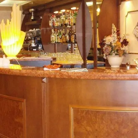 Hotel Ferranti 3*
